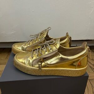 Giuseppe Zanotti Gold Metallic Sneakers